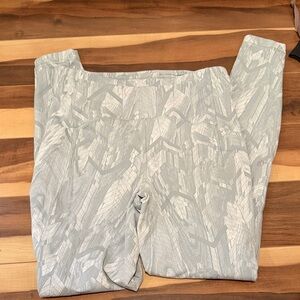 Lululemon Athletica Patterned Leggings high waisted